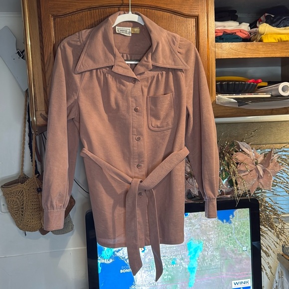 Campus Casual Vintage Pink Button-Up Blouse size S - Picture 4 of 11